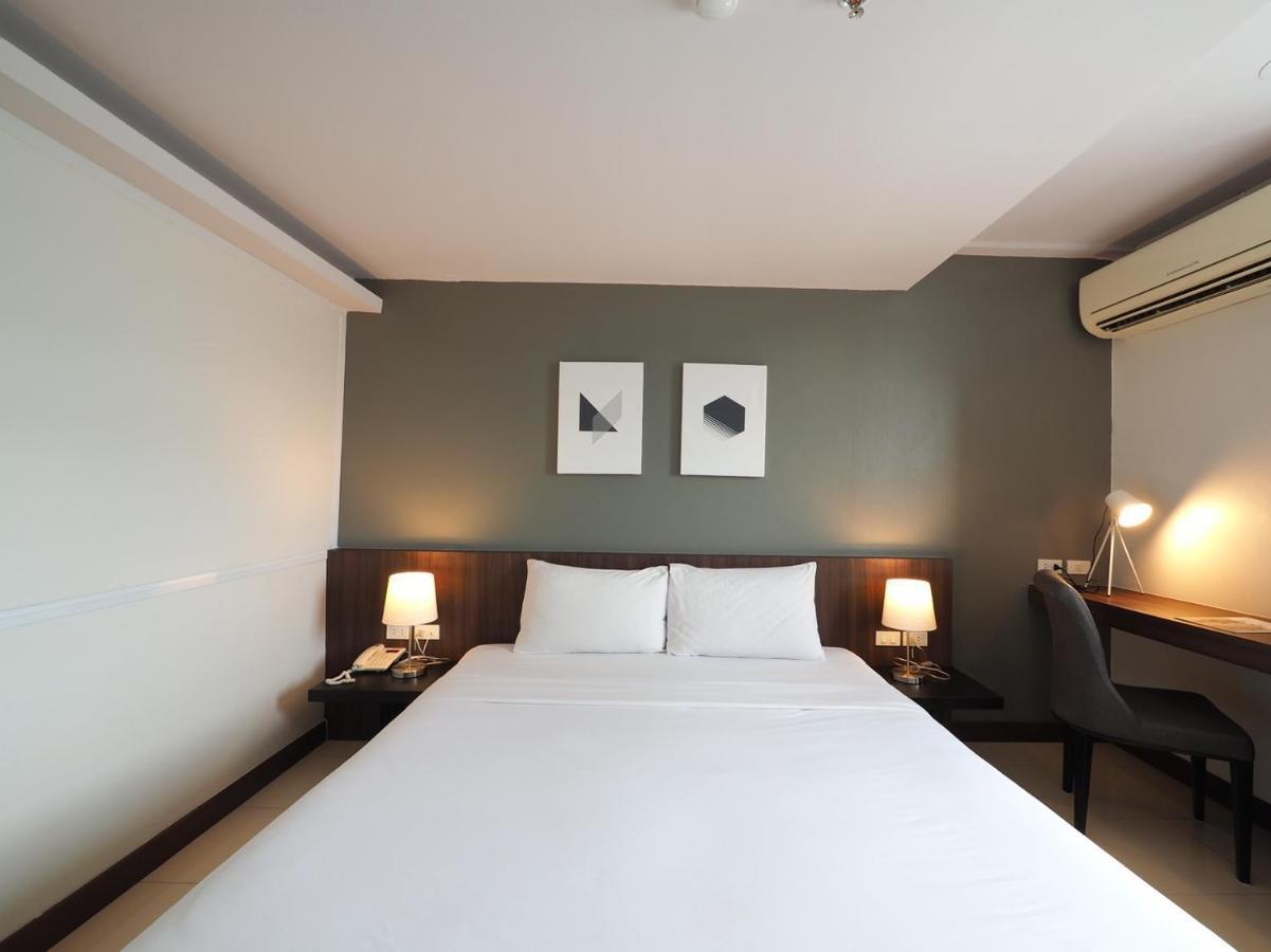 Pb Grand Hotel Hat Yai Exterior foto