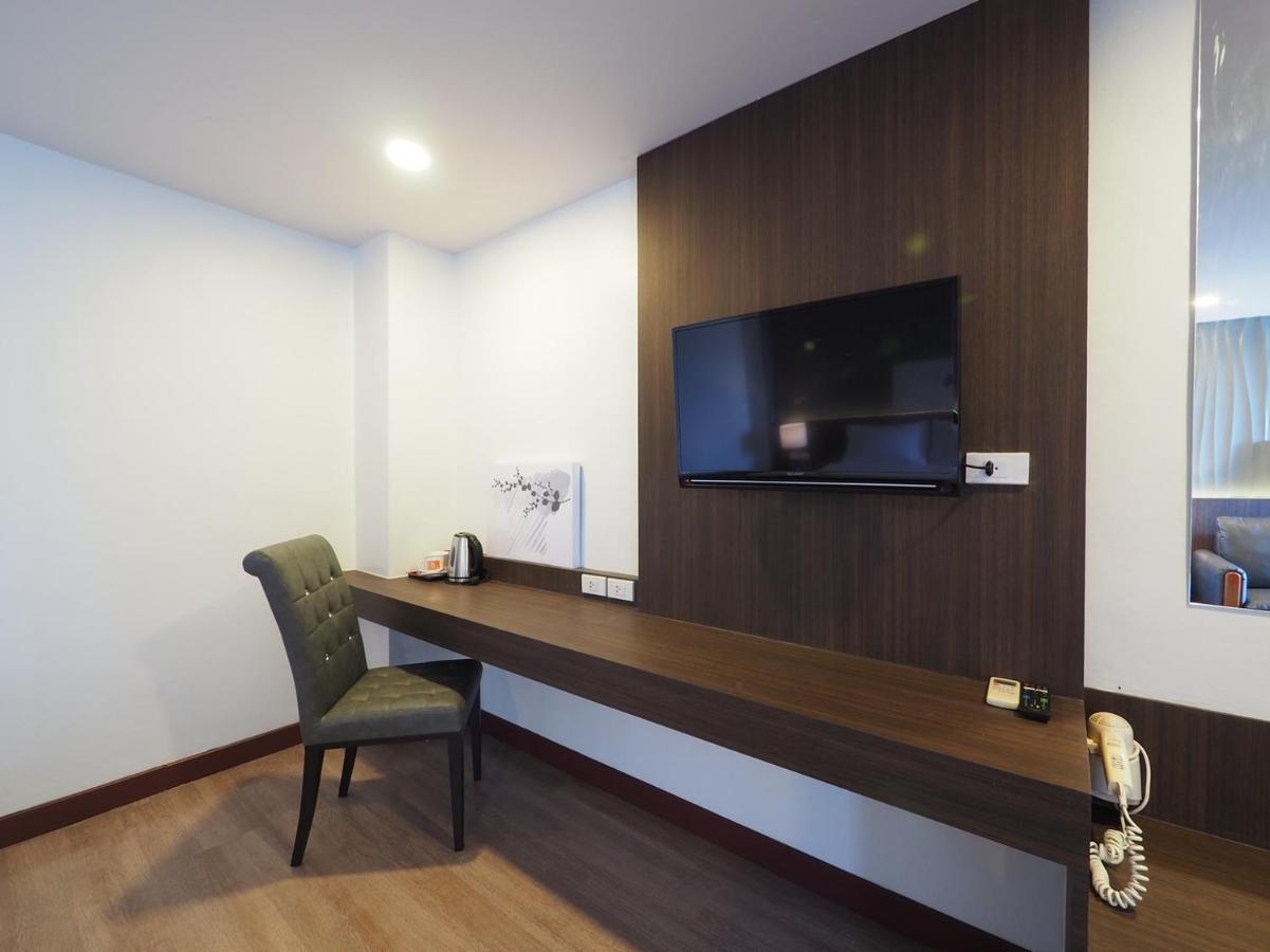 Pb Grand Hotel Hat Yai Exterior foto