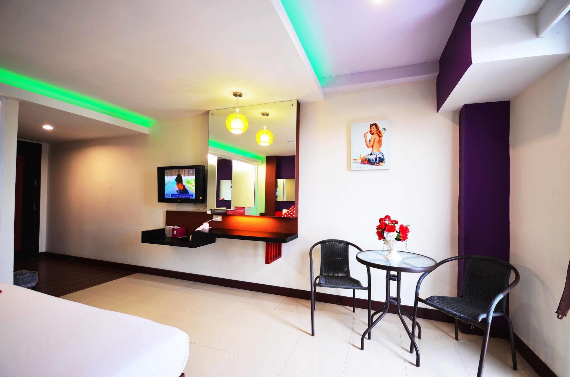 Pb Grand Hotel Hat Yai Exterior foto